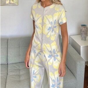 House of Sunny Cream and Blue Floral knit sweater Leg Pants